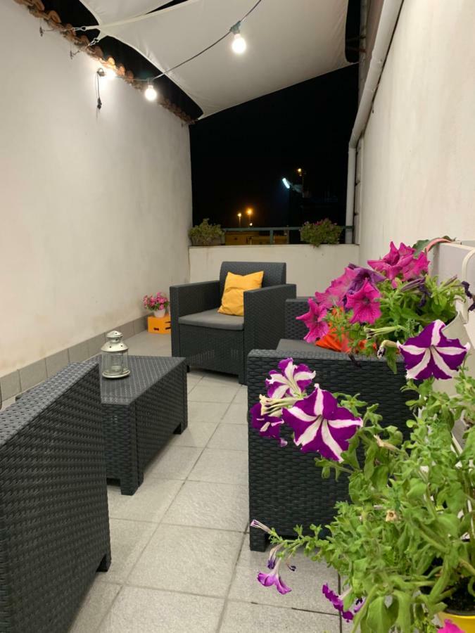 Апартаменти La Terrazza Sul Porto Неаполь Екстер'єр фото
